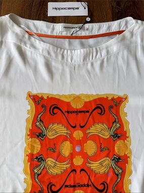 Designed in Paris Women's Hippocampe white Blouse with Orange Nautical Print
